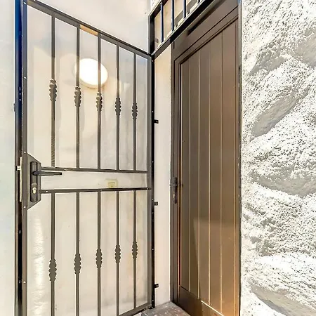 Apartment Two Bedroom Apartment, Near Playa De Americas, Wifi, Pool *