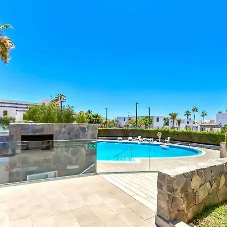 Two Bedroom Apartment, Near Playa De Americas, Wifi, Pool Apartment Playa de las Américas